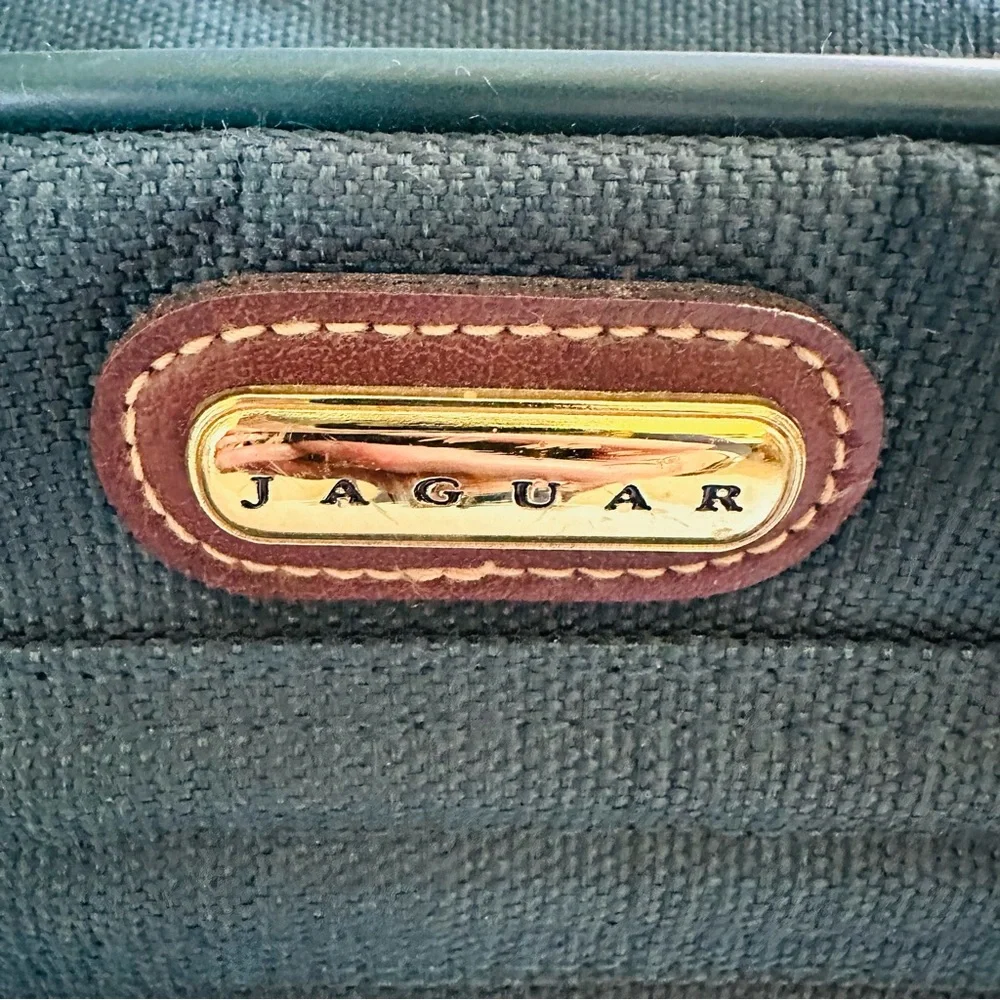 Vintage Jaguar men’s weekender Bag. Teal Messenger Bag